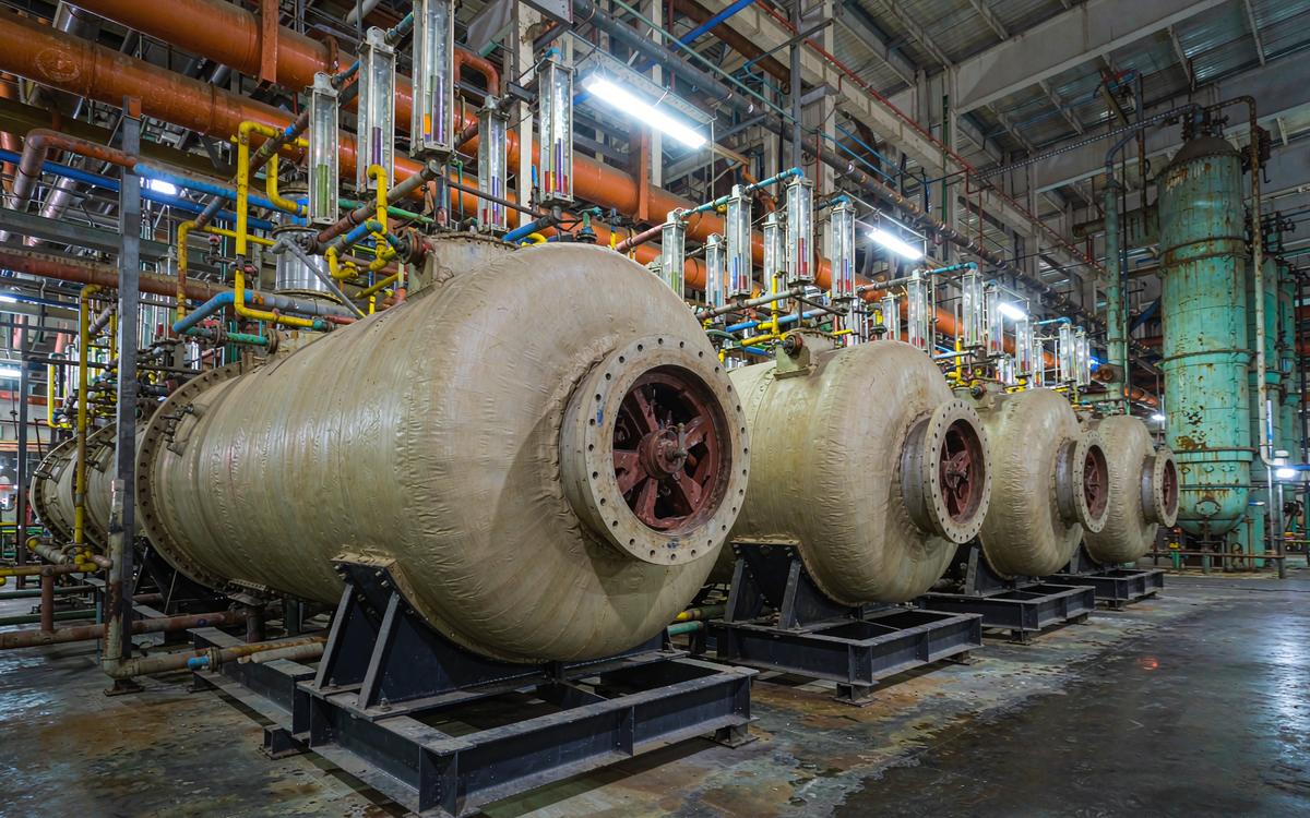 Thermal desalination evaporator shells